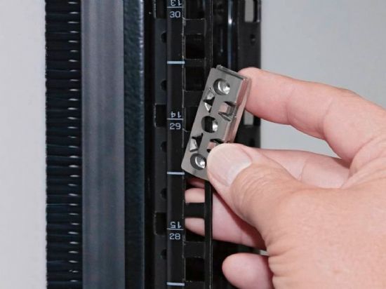 DK2090000 Rittal cabinet 482.6mm fastener 1U with contact M5 thread for mounting angle rails and mounting frames-Rittal enclosures/Rittal air conditioning/Rittal electric cabinet/Rittal fan/Rittal PDU-DK2090.000